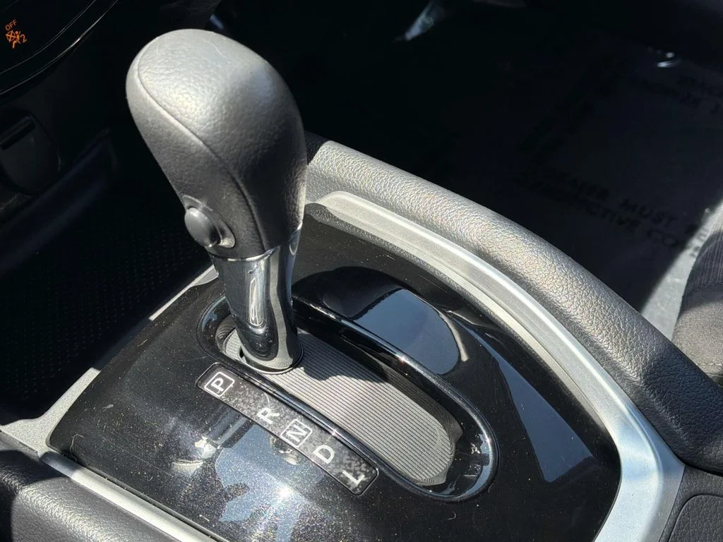 Used 2016 Cayenne Red Nissan SV image 20