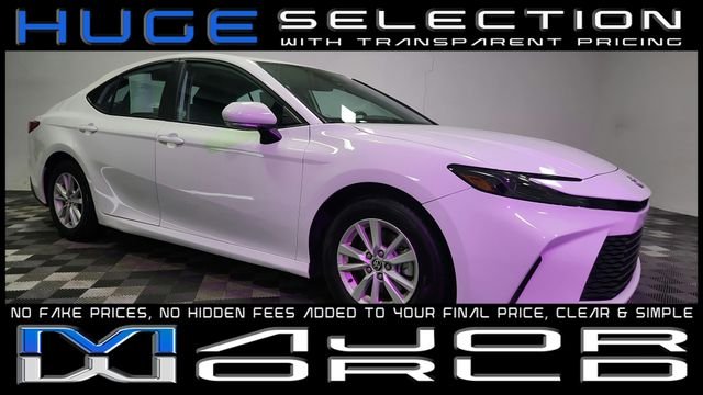 2025 Toyota Camry LE