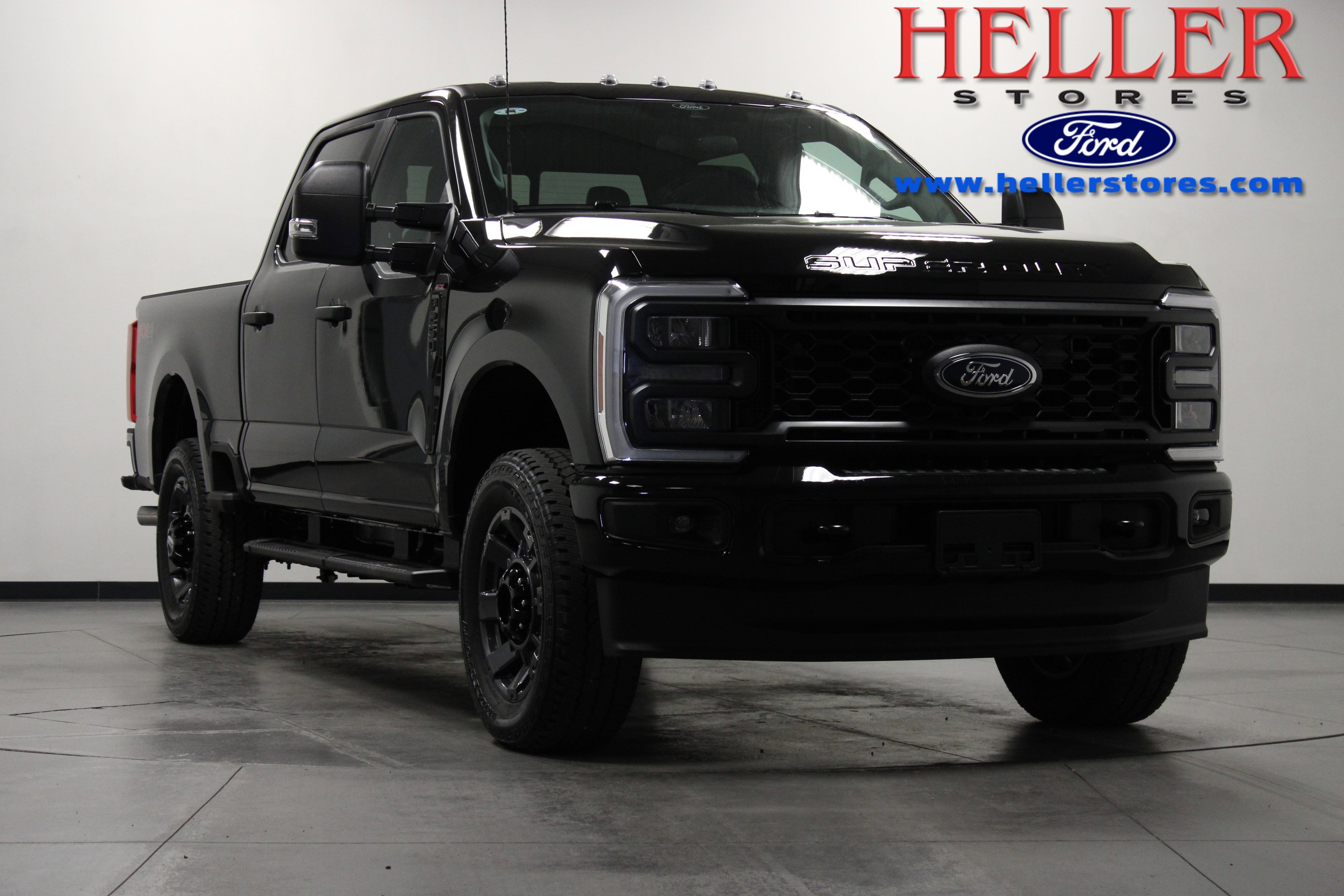 2026 Ford F-250 XL 4x4 Crew Cab 6-3/4' Box's photo