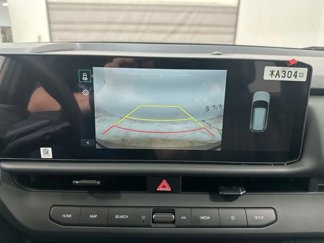 New 2027 Brown Kia X-Line S image 23