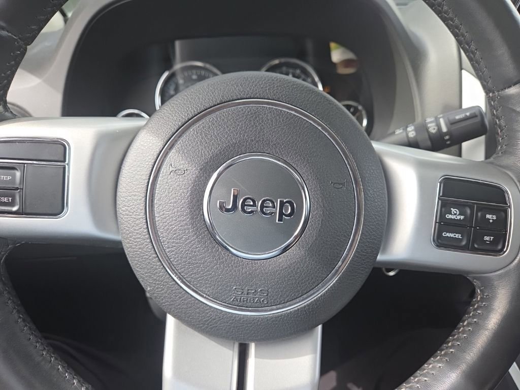 Used 2016 Deep Cherry Red Crystal Pearlcoat Jeep High Altitude Edition image 17
