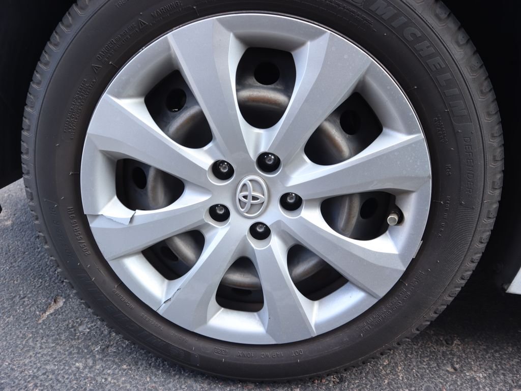 Used 2020 Super White Toyota LE image 17