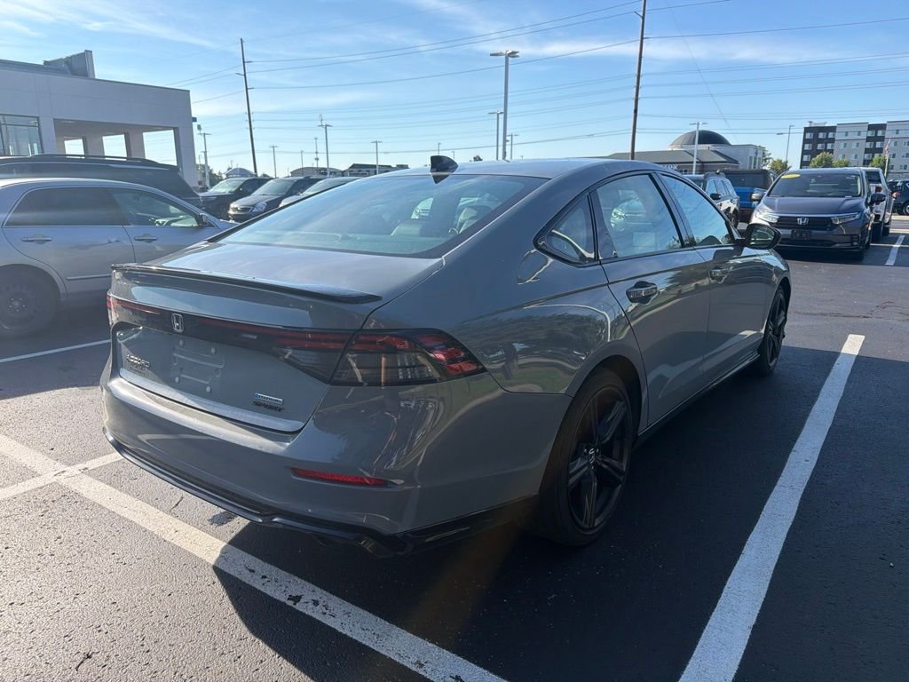 Certified Used 2023 Urban Gray Pearl Honda Sport-L image 3