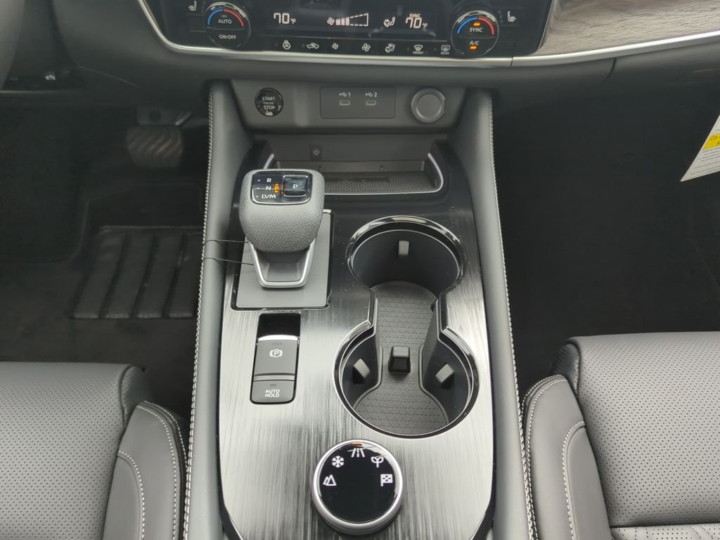 New 2026 Super Black Nissan Platinum image 19