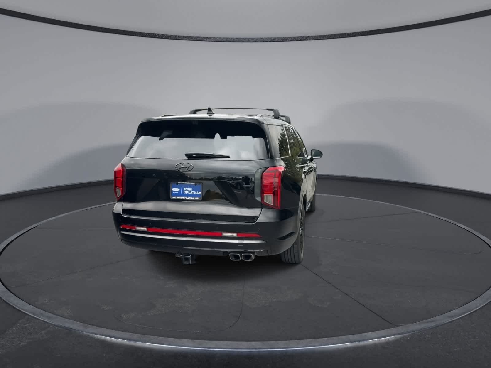 Certified Used 2025 Abyss Black Pearl Hyundai Calligraphy Night Edition image 7