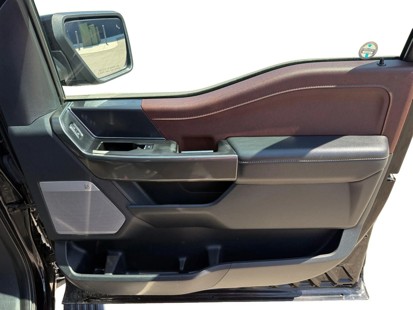 Used 2023 Agate Black Ford LARIAT image 26