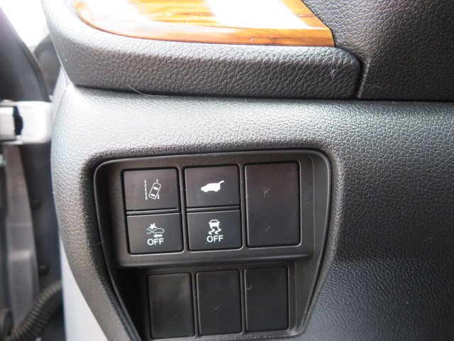 Used 2019 Lunar Silver Metallic Honda EX-L image 32