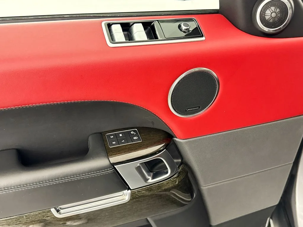 Used 2020 Gray Land Rover Autobiography image 18