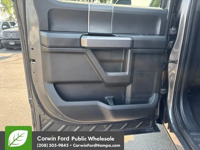 Used 2019 Gray Ford XLT image 29