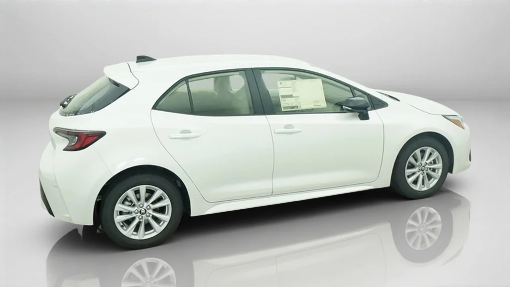 New 2027 Wind Chill Pearl Toyota SE image 8
