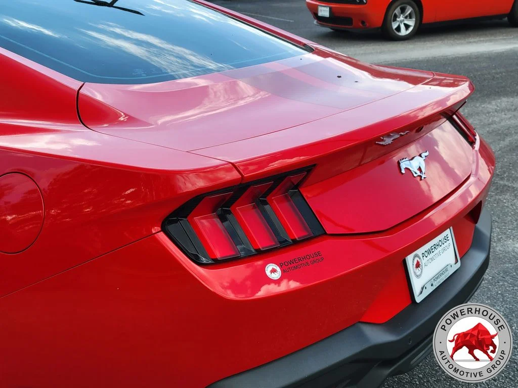 Used 2024 Red Ford EcoBoost image 13
