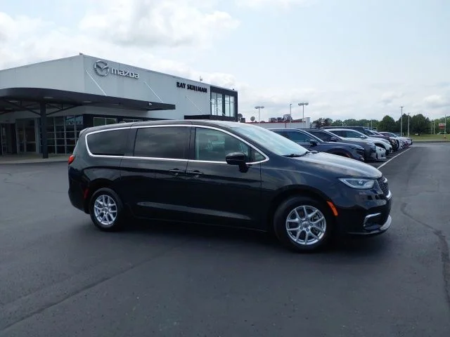 2023 Chrysler Pacifica