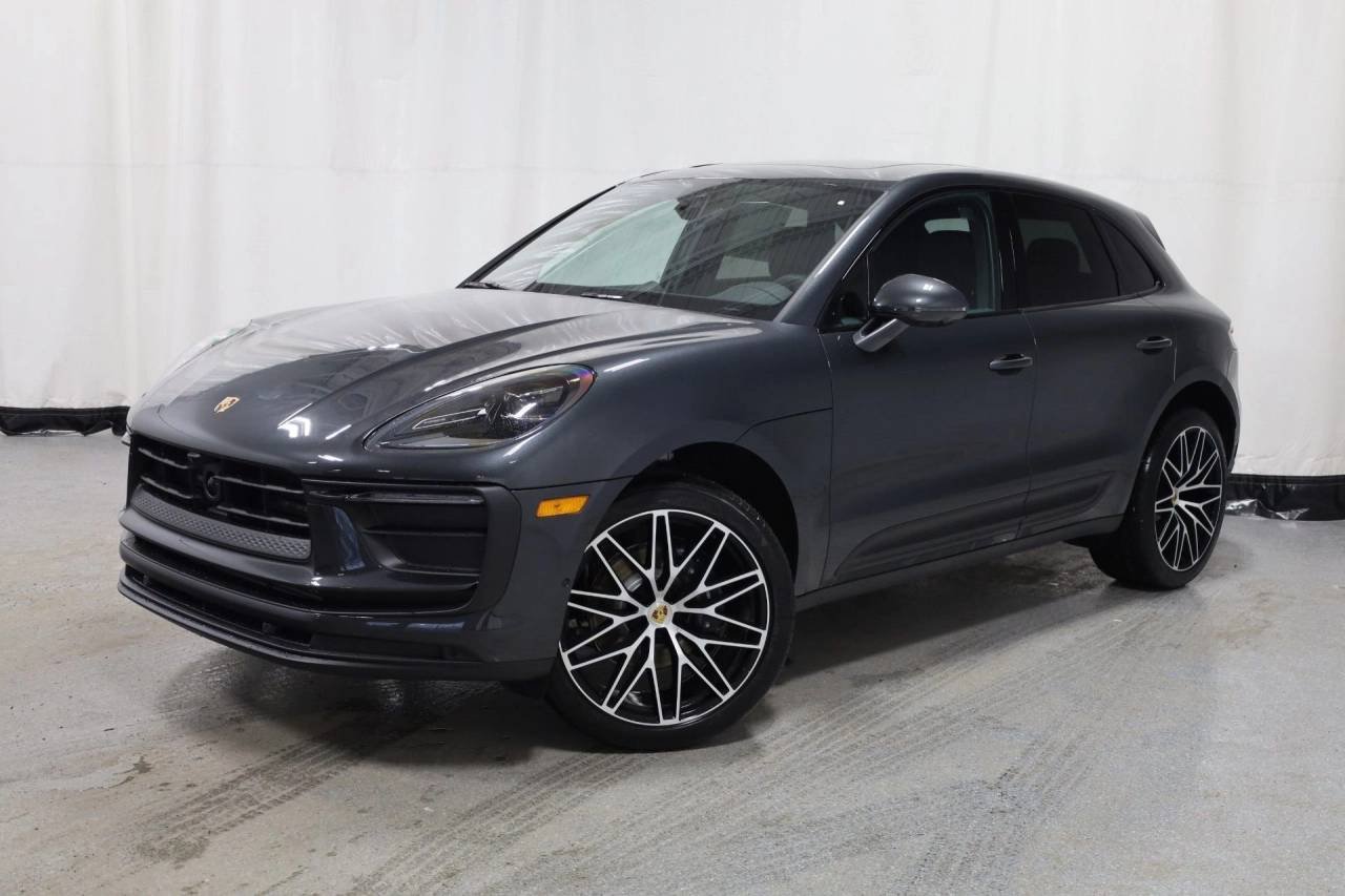 2026 Porsche Macan's photo