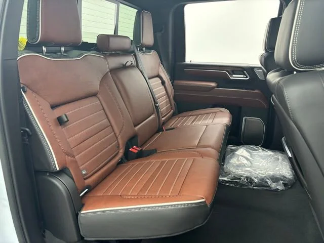 New 2026 Glacier White Tricoat GMC Denali Ultimate image 42