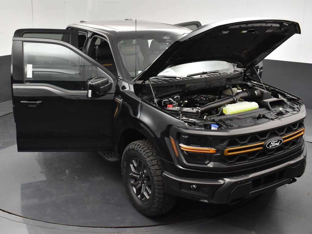 New 2026 Agate Black Metallic Ford Tremor® image 34