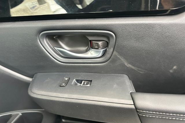 Used 2025 Black Honda Touring image 19
