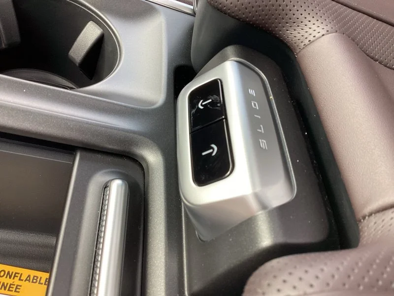 New 2026 Glacier Gray Metallic Tri-Coat Ford Platinum® image 39