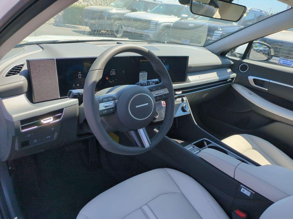 2026 Hyundai Sonata SEL - Photo 14