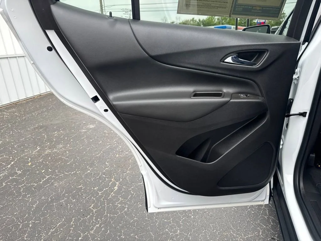 Used 2023 Summit White Chevrolet LT image 16