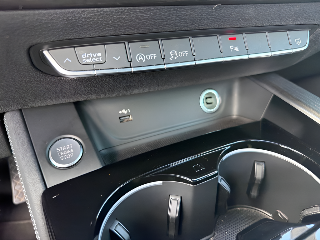 Used 2024  Audi 45 S line Premium Plus image 40