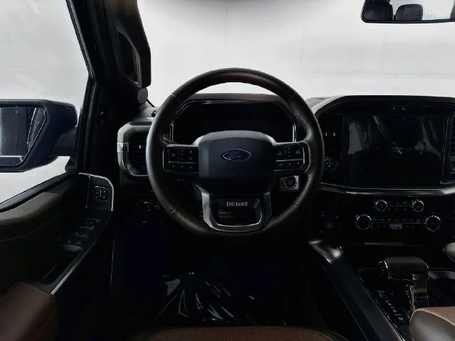 New 2026 Agate Black Metallic Ford King Ranch image 24