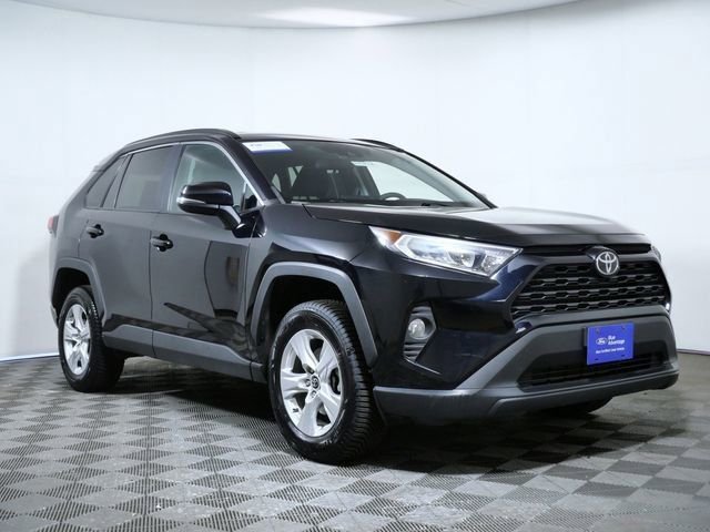 Used 2020 Black Toyota XLE image 1
