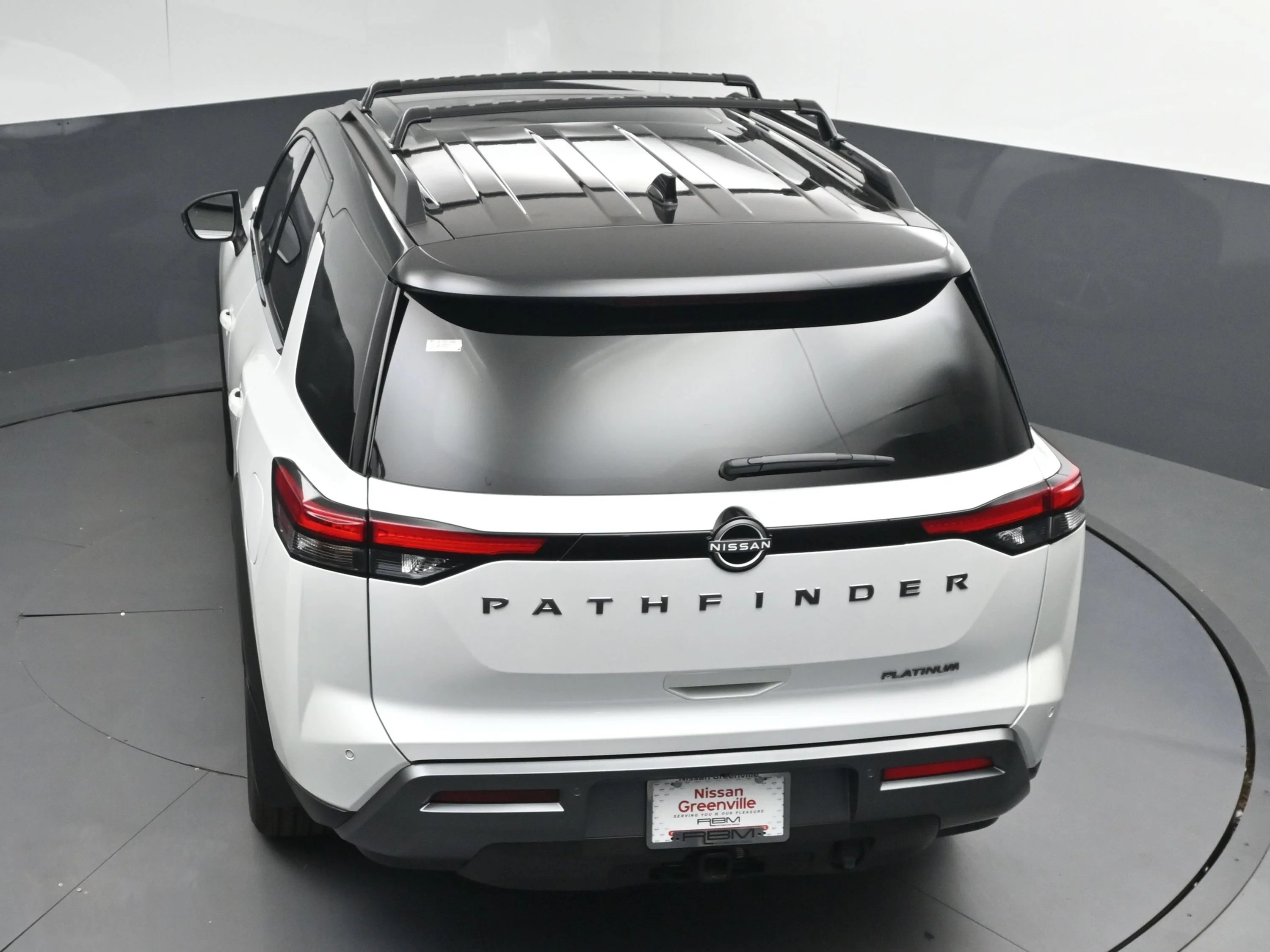 New 2026 Everest White Pearl TriCoat / Super Black Two-tone Nissan Platinum image 36