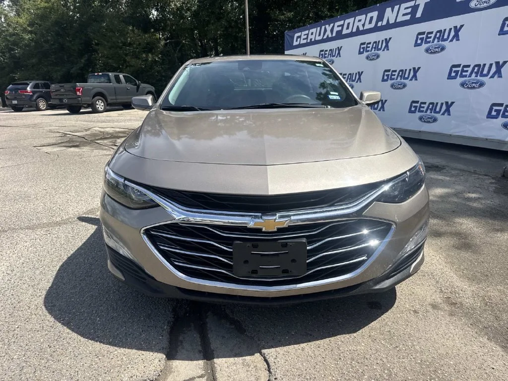 Used 2023 Gray Chevrolet LT image 5