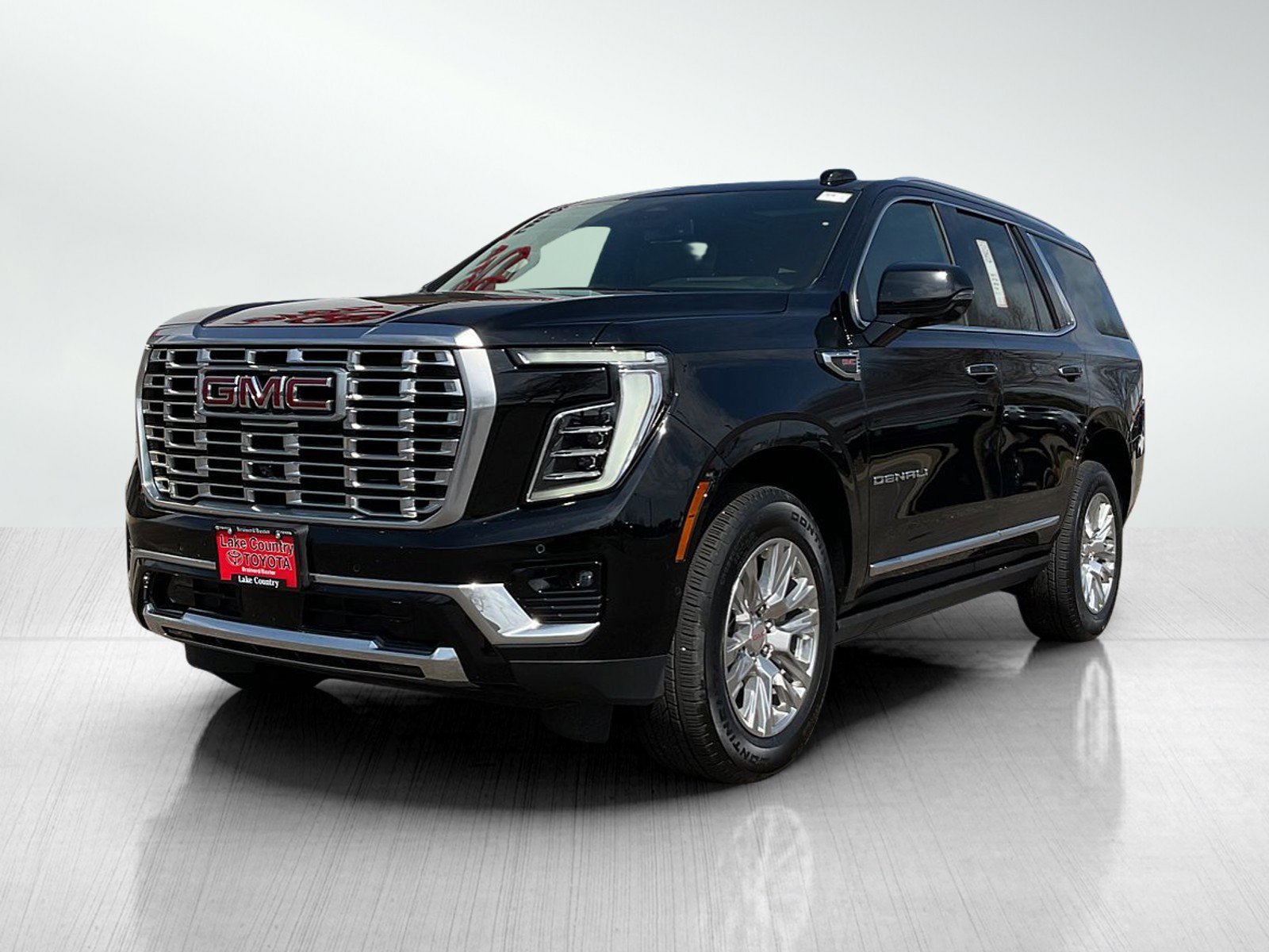 2025 GMC Yukon DENALI's photo
