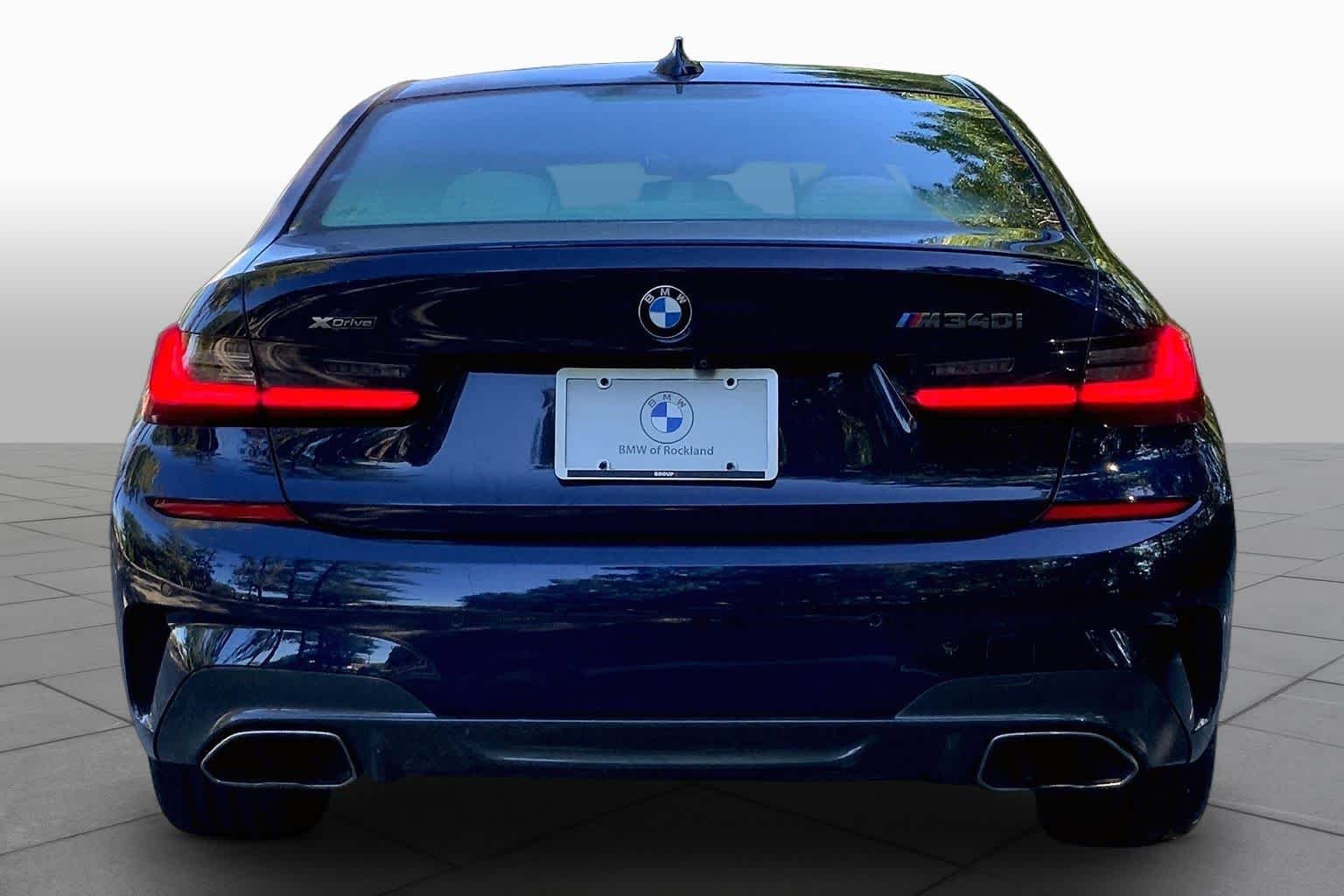 Used 2020 Tanzanite Blue II Metallic BMW M340i xDrive image 4
