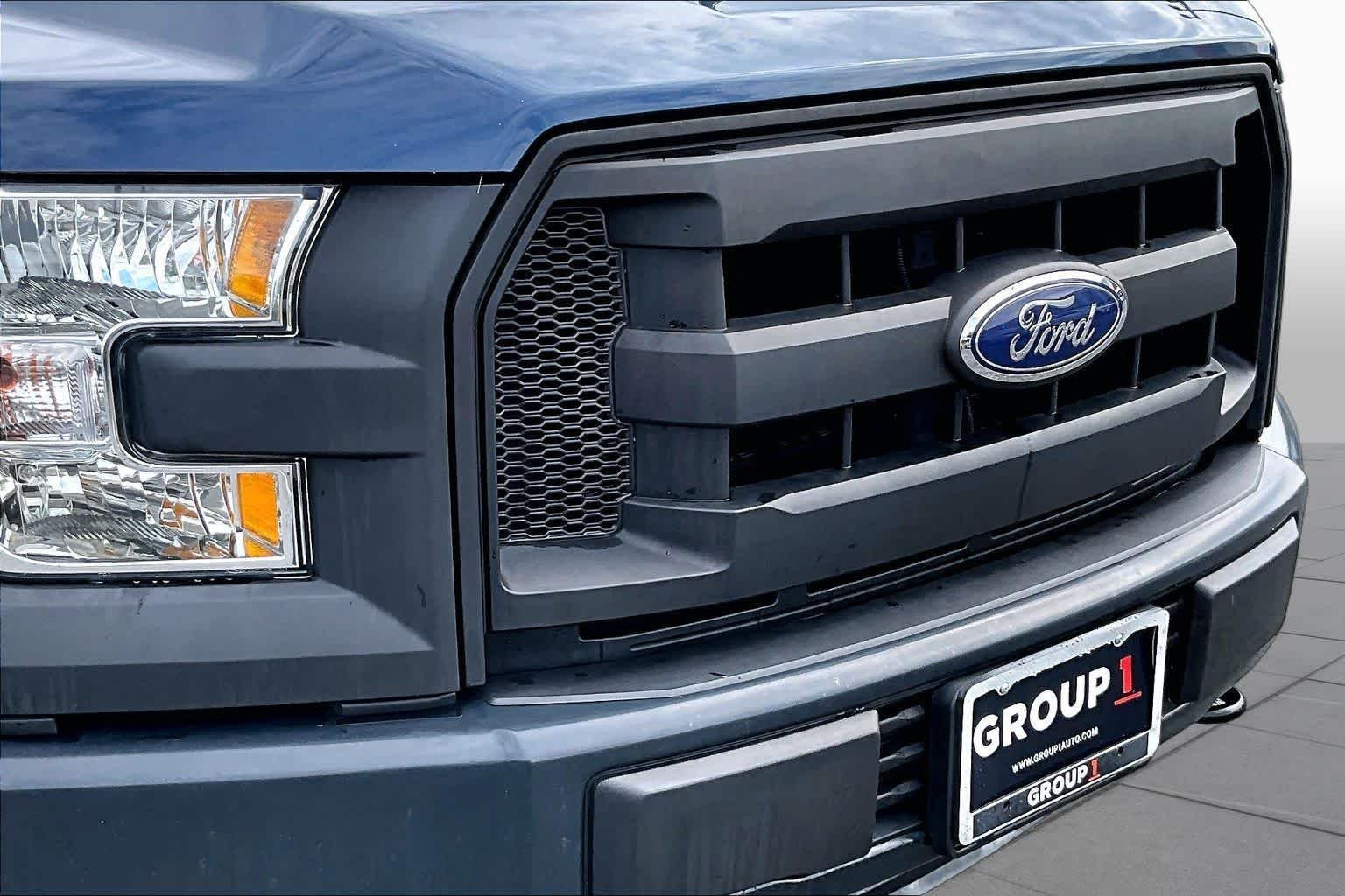 Used 2015 Blue Jeans Metallic Ford XL image 29