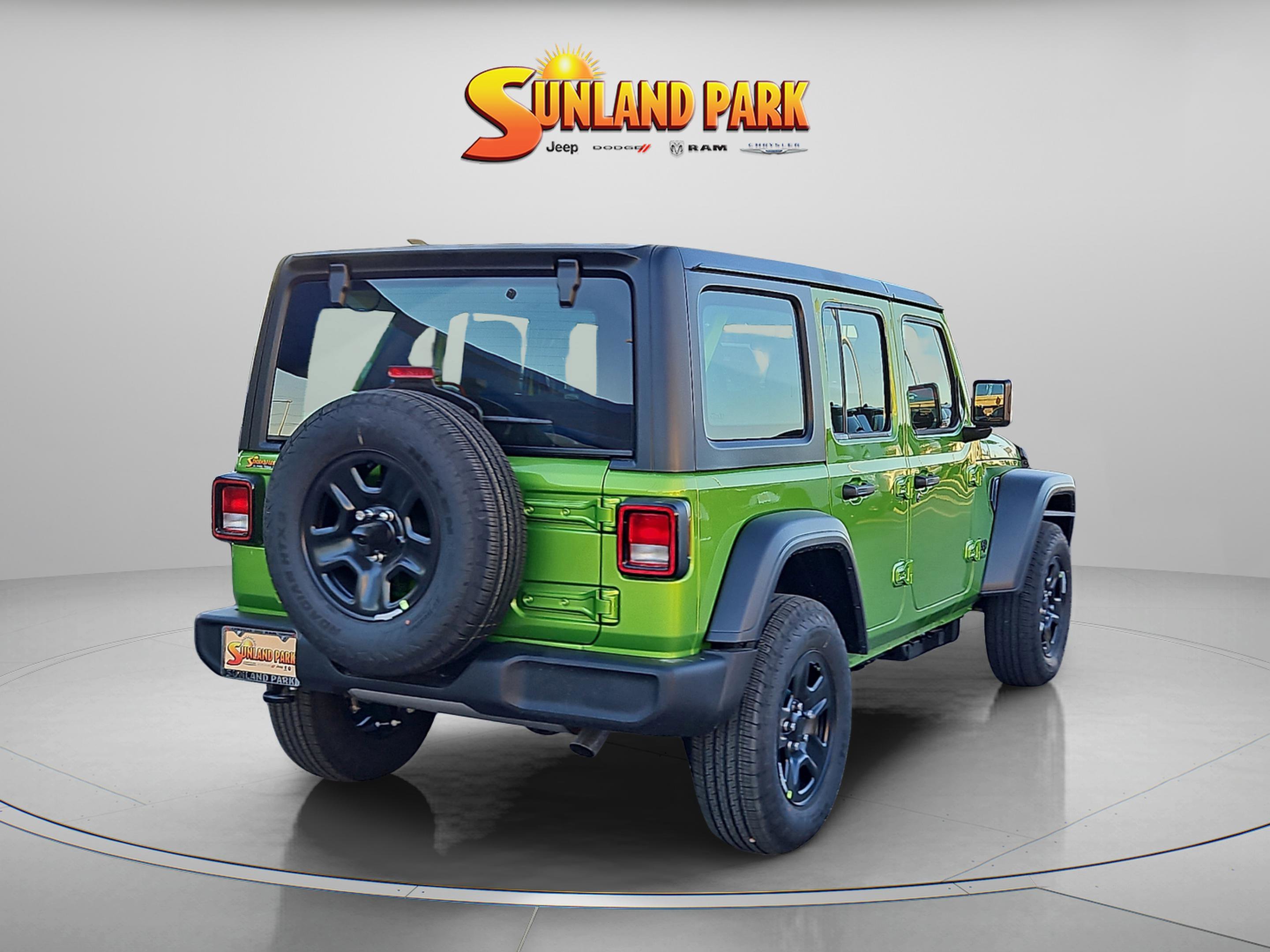New 2026 Mojito Clear-Coat Exterior Paint Jeep Sport image 4