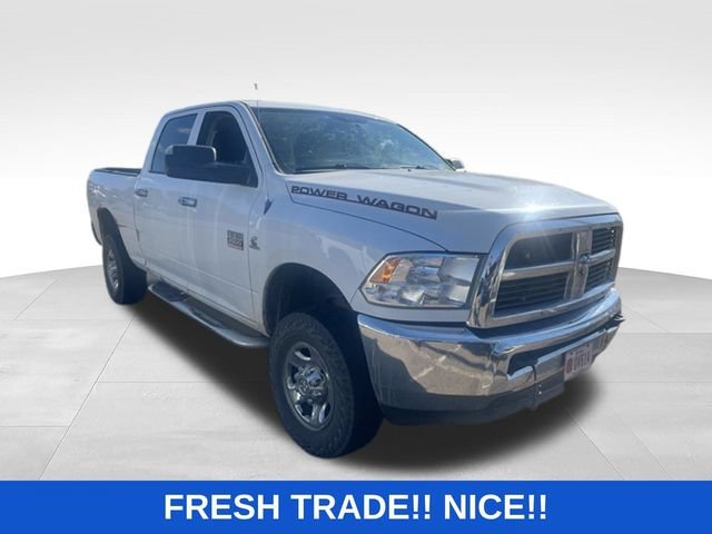 Used 2012 White Ram ST image 2
