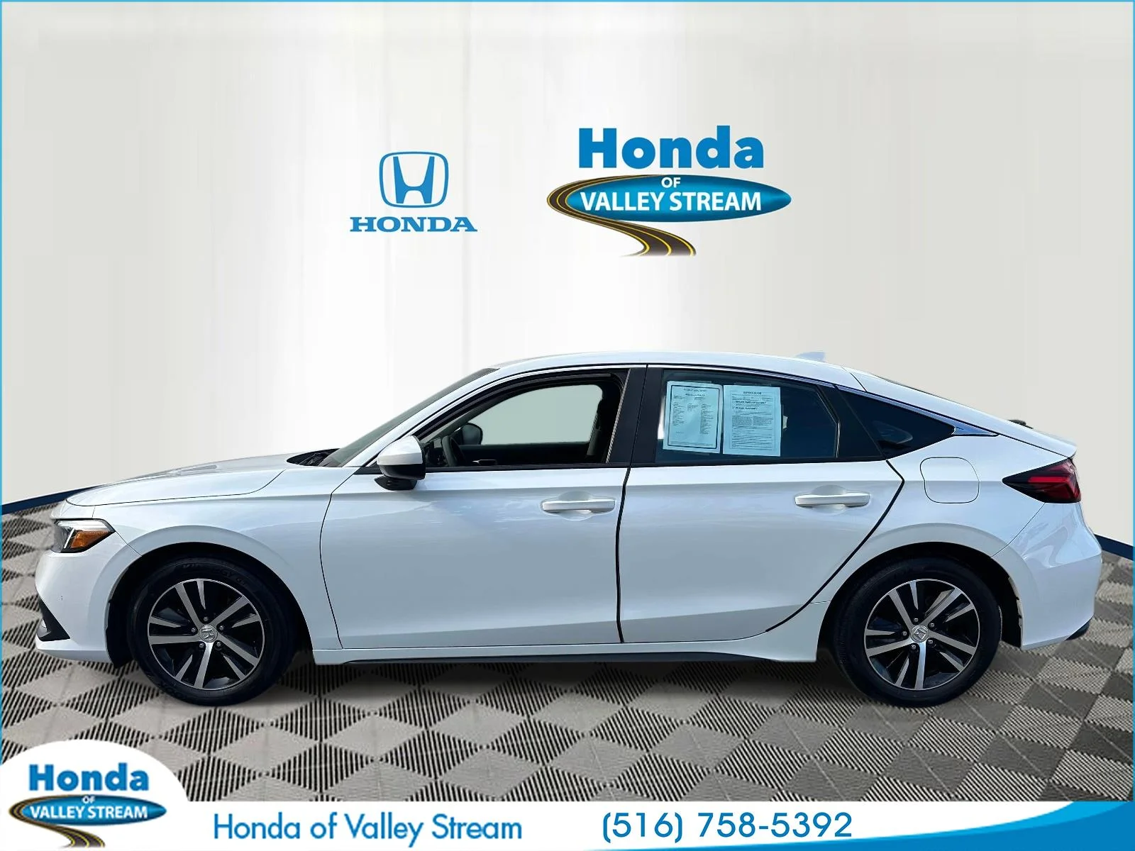 2023 Honda Civic Hatchback LX - Photo 9