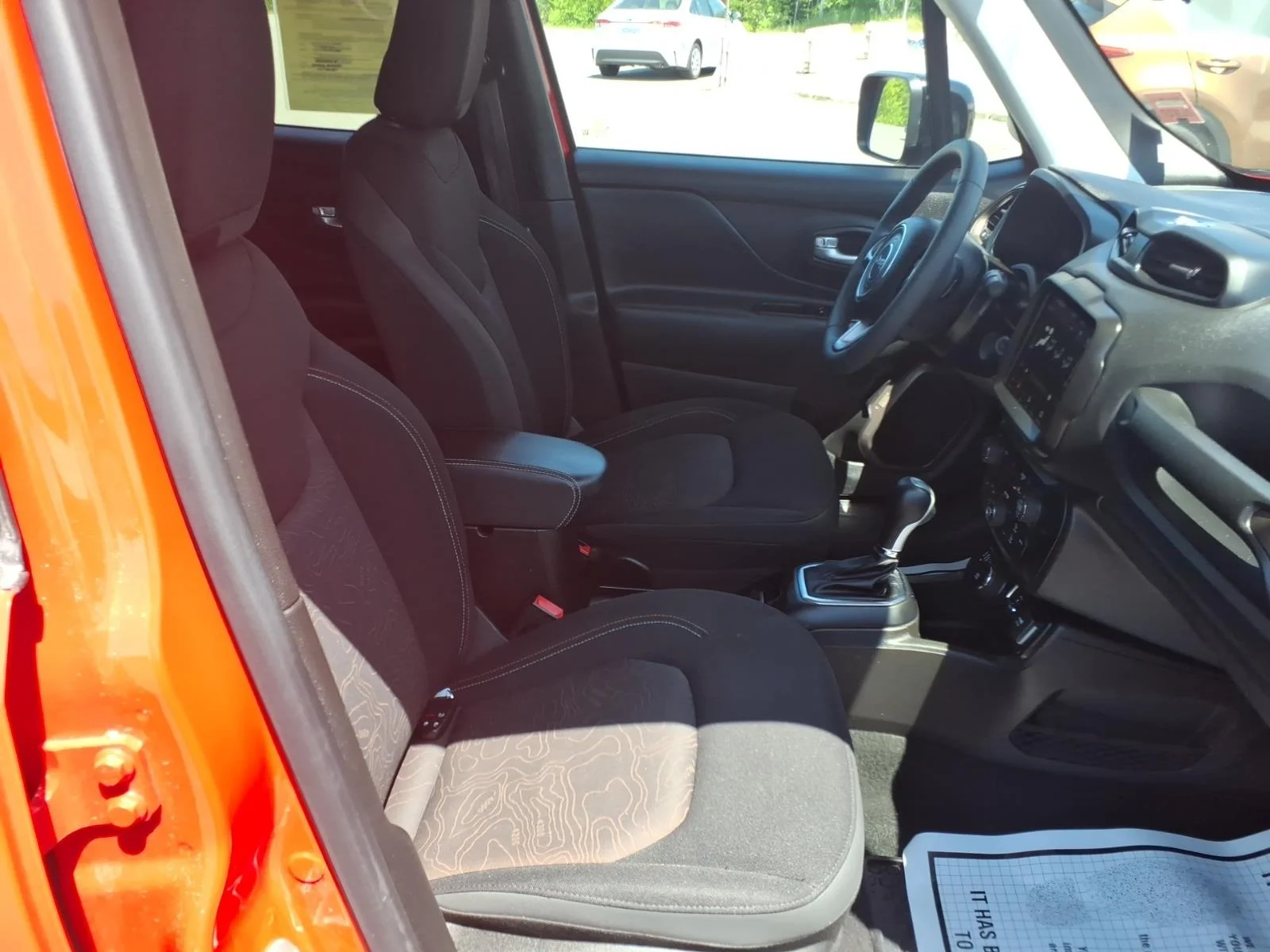 Used 2023 Colorado Red Jeep Latitude image 15