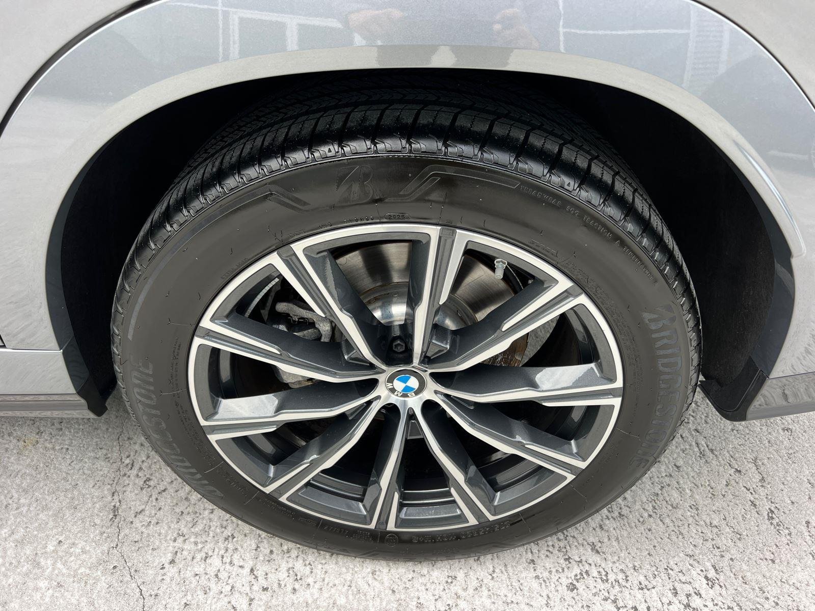 Used 2026 GRAY BMW xDrive40i image 20