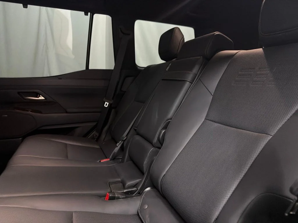 Used 2025 Black Lexus 550 Overtrail+ image 21