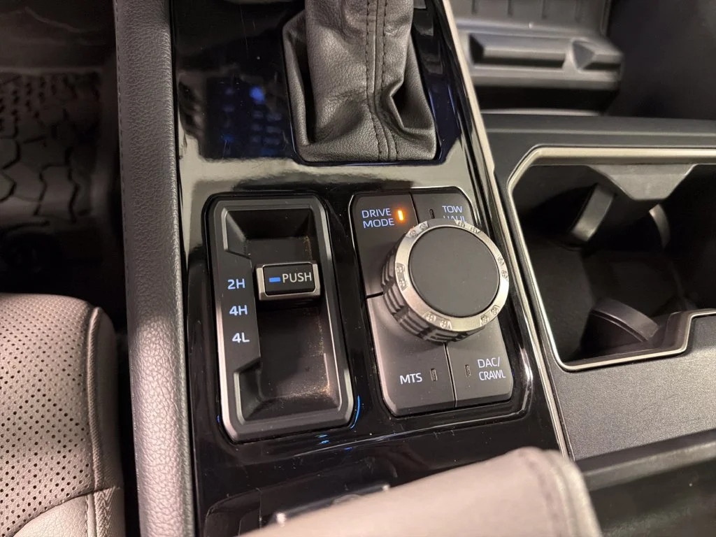 Used 2022 Off-white Toyota Limited image 43