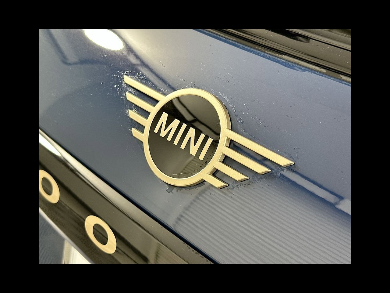 New 2026 Indigo Sunset Blue Metallic MINI ICONIC image 21
