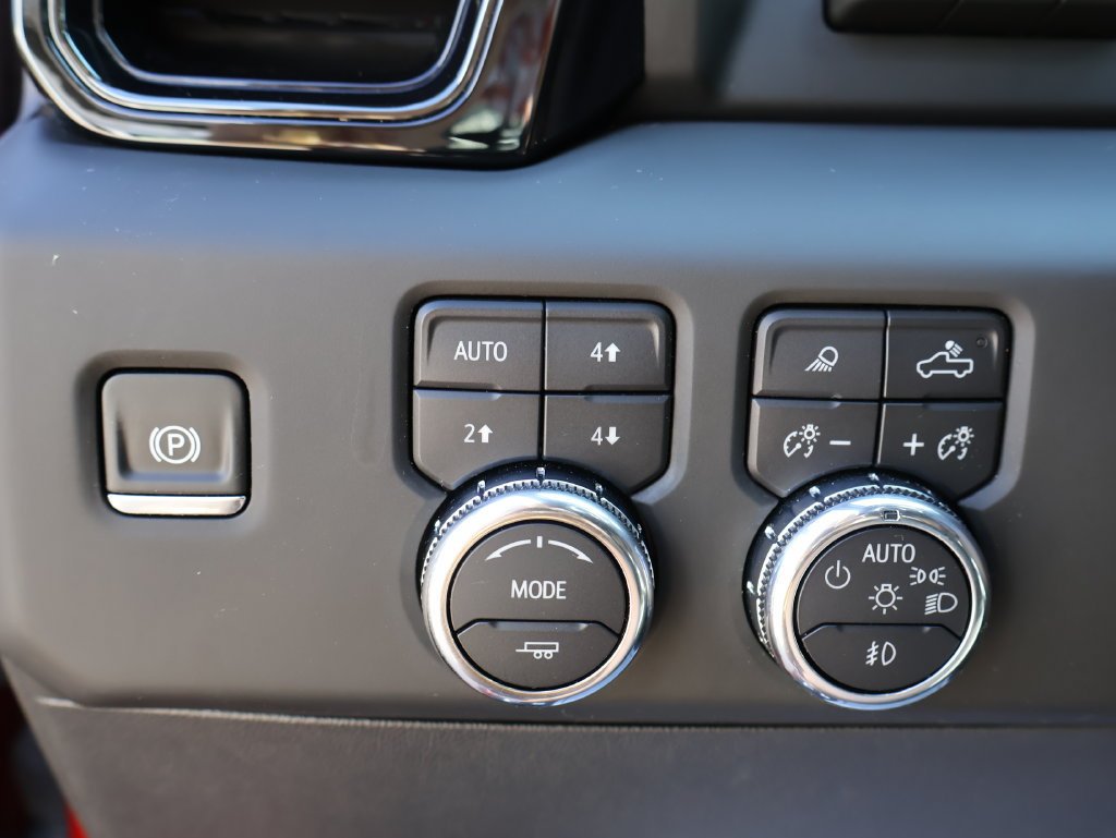 2025 GMC Sierra 1500 AT4 - Photo 34