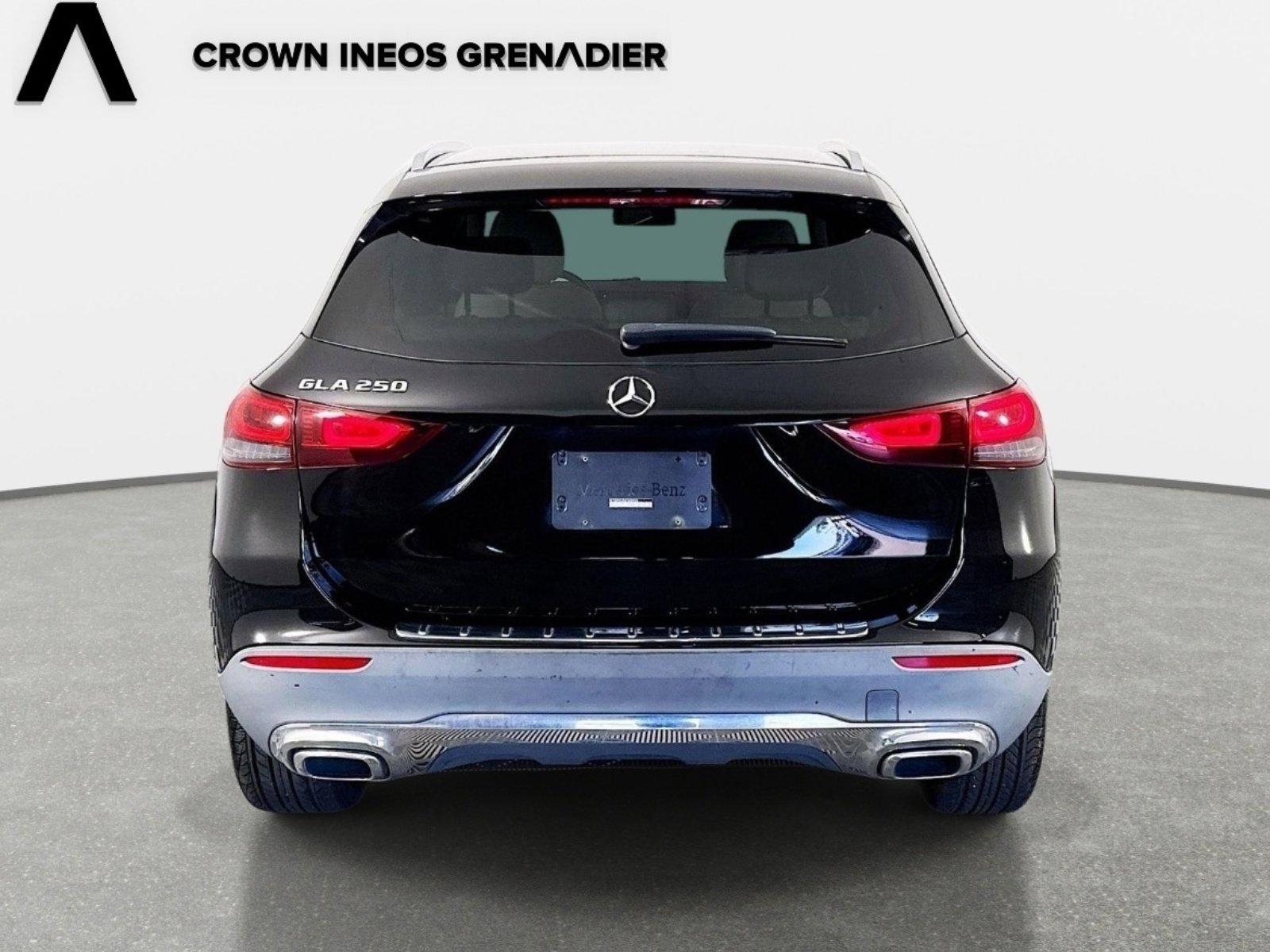 Used 2023 Night Black Mercedes-Benz GLA 250 image 6