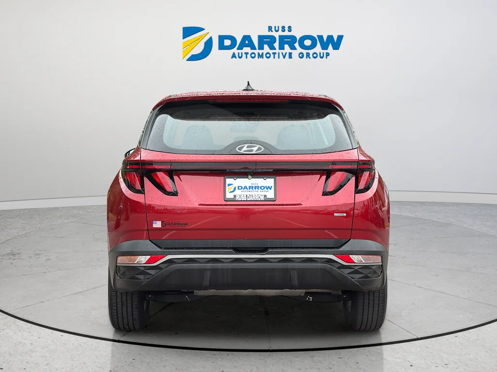Used 2024 Red Hyundai SE image 4