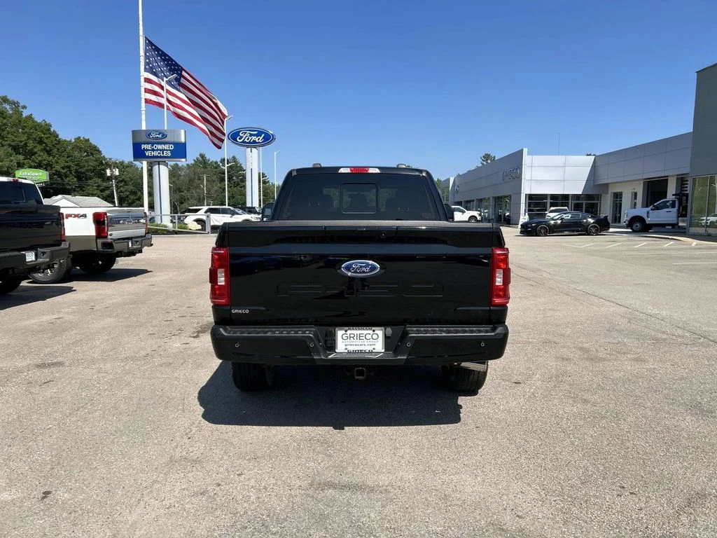Used 2023 Black Metallic Ford XLT image 4