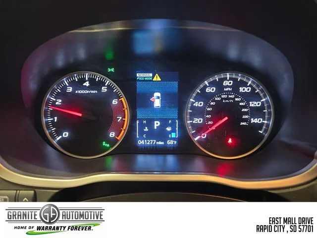 Used 2025 Red Mitsubishi SE image 16