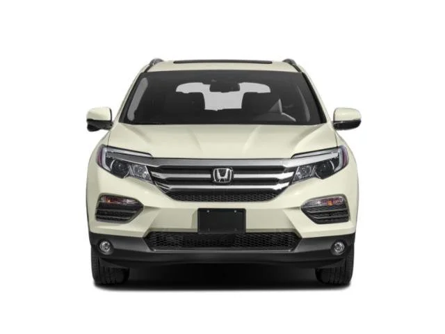 Used 2018 White Diamond Pearl Honda Touring image 7