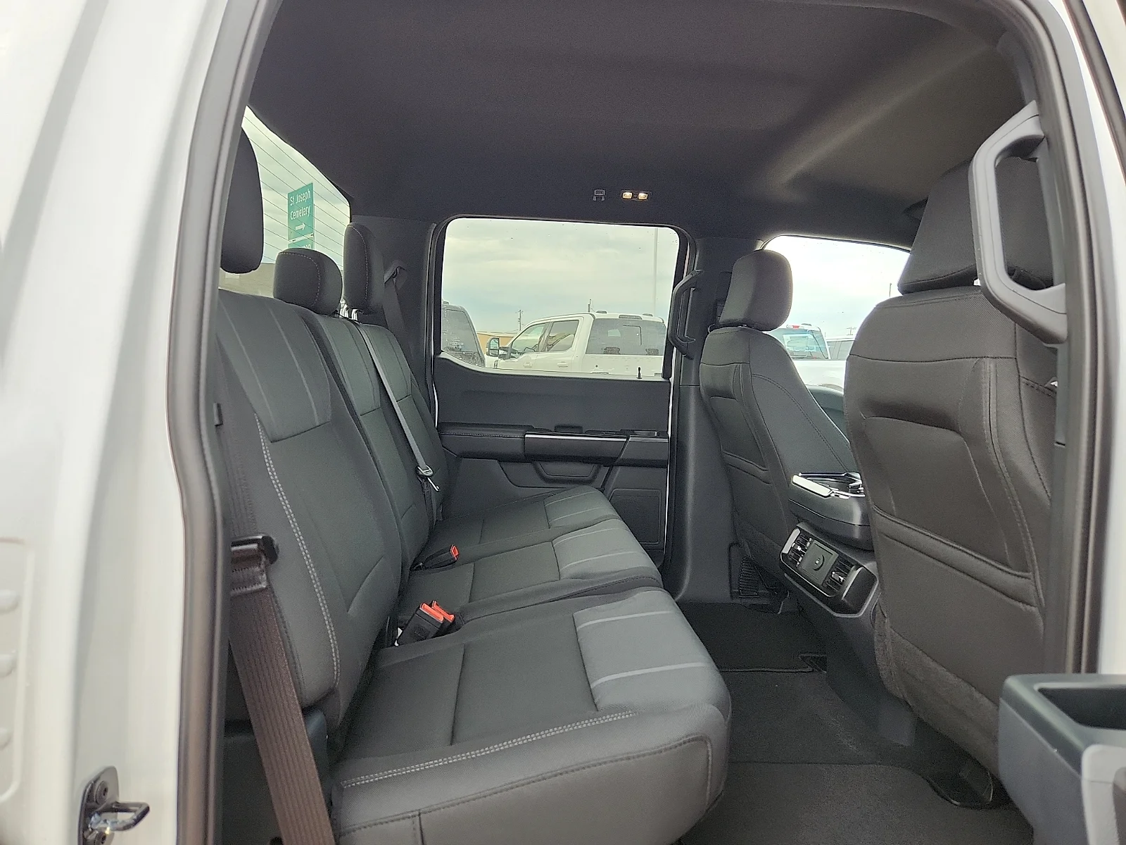 New 2026 Oxford White Ford STX image 19