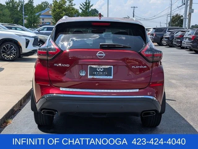 Used 2023 Red Nissan Platinum image 6