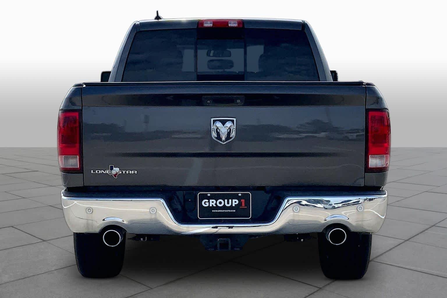 Used 2016 Granite Crystal Metallic Clearcoat Ram Lone Star image 5