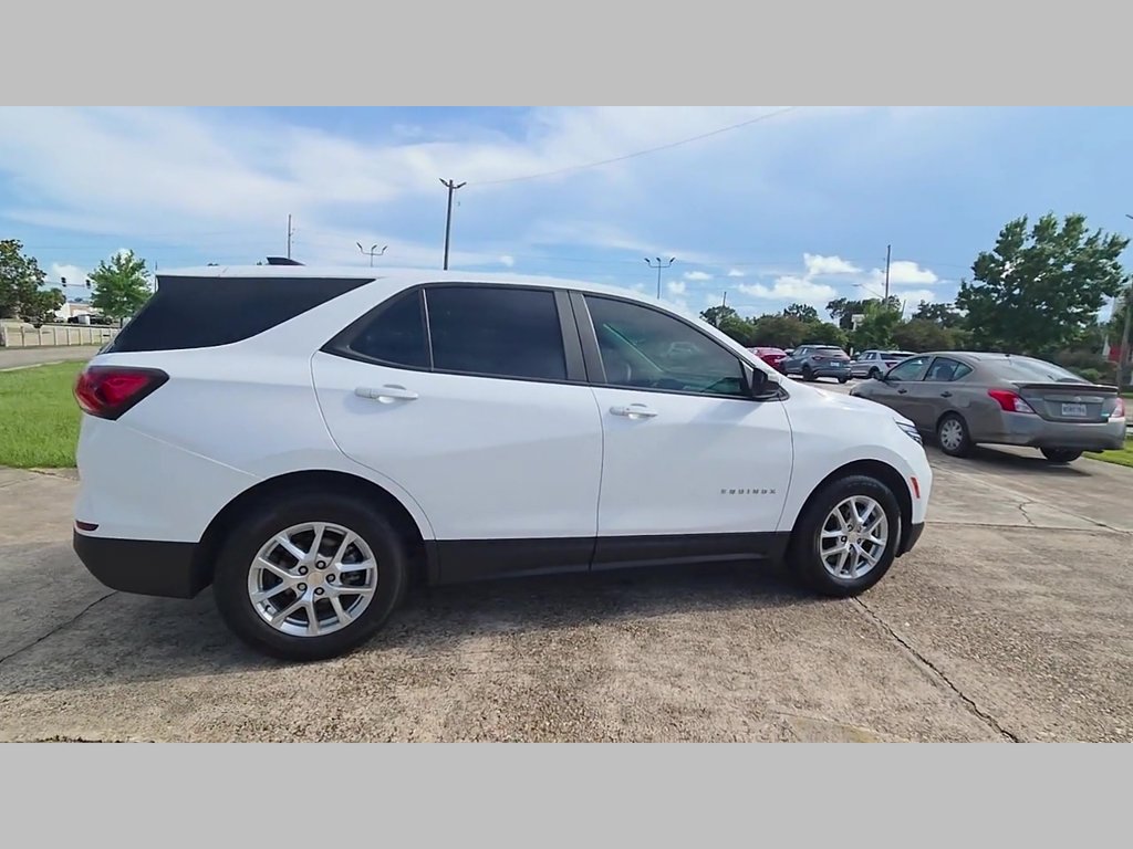 2023 Chevrolet Equinox LS - Photo 51