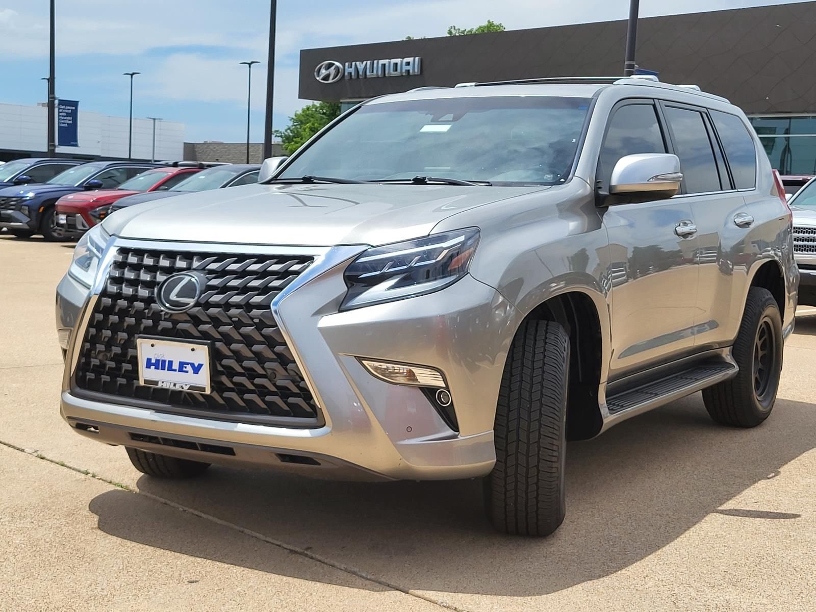 Used 2023 Atomic Silver Lexus 460 image 2